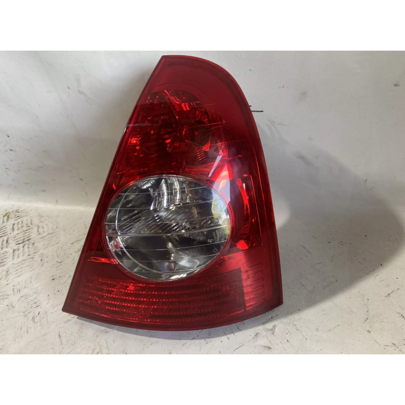 Fanale Posteriore Destro Renault Clio 2 Serie 2001 2010 Stop 8200917487 A1358 Fanale Posteriore Destro Renault Clio 2 Serie 2001 2010 Stop 8200917487 A1358