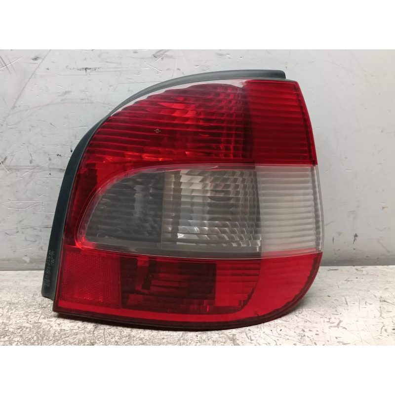 Fanale Posteriore Destro Renault Scénic 1 Serie 1999 2003 Stop A5504 Fanale Posteriore Destro Renault Scénic 1 Serie 1999 2003 Stop A5504