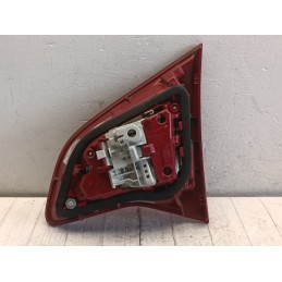 Fanale posteriore sinistro interno sul portellone Opel Meriva B 13434861  A10077