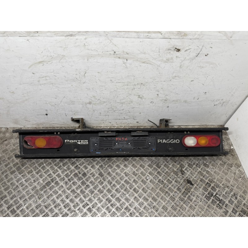 Paraurti Posteriore Completo Piaggio Porter NP6 2021 Con Fanali Inclusi B3497 Paraurti Posteriore Completo Piaggio Porter NP6 2021 Con Fanali Inclusi B3497