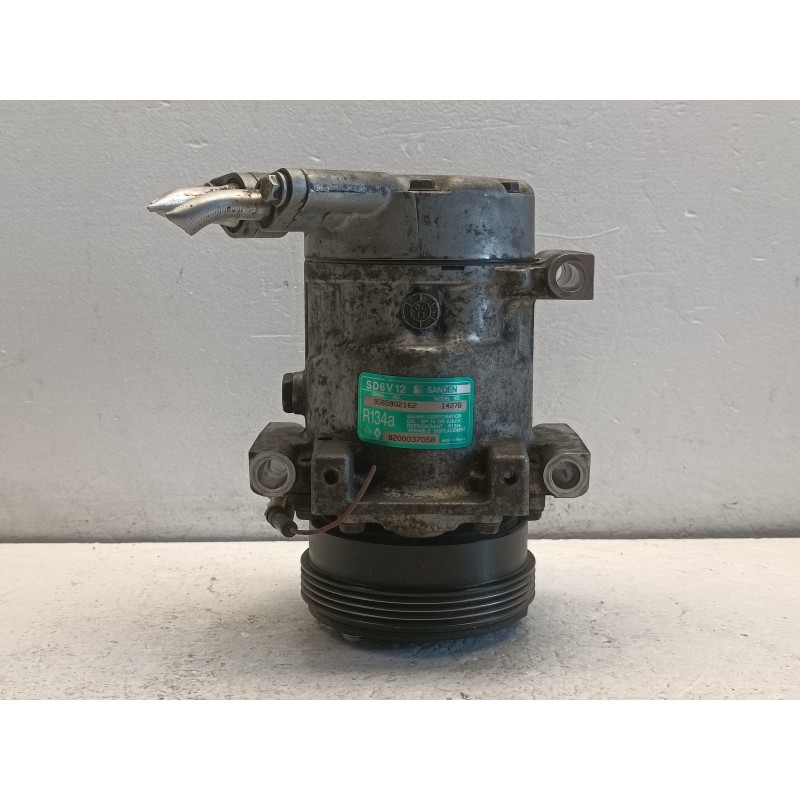 Compressore aria condizionata clima Renault Clio 2 1.2B 8200037058 A10148 Compressore aria condizionata clima Renault Clio 2 1.2B 8200037058 A10148