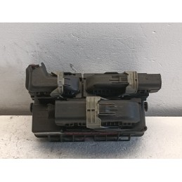 Centralina scatola porta fusibili Opel Corsa D 1.2B 13217392 2006 2014  A10158