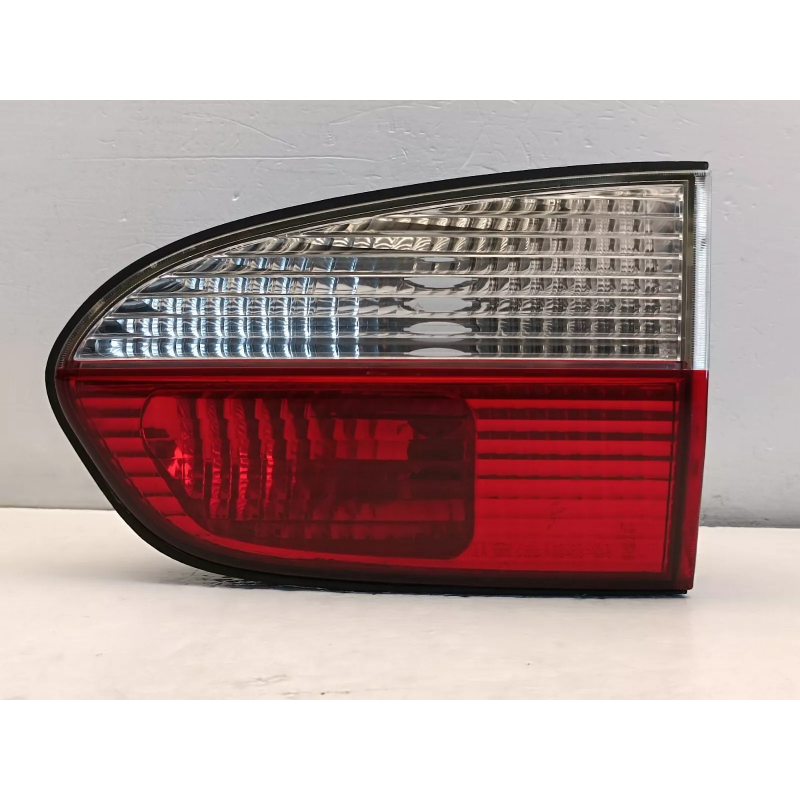 STOP FANALE FARO POSTERIORE INTERNO DESTRO HYUNDAI H1 1 SERIE 1997 2007  A6982