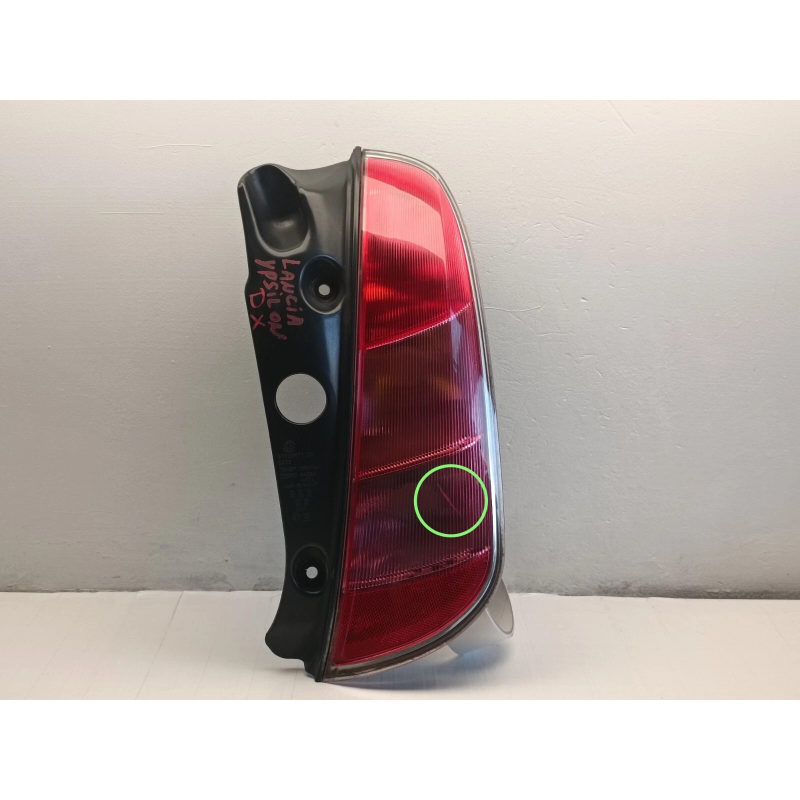 STOP FANALE FARO POSTERIORE DESTRO LANCIA YPSILON 843 2004 2006  A8764