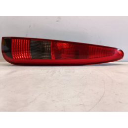 STOP FARO FANALE POSTERIORE DESTRO FORD FUSION 2002 2005  A4668