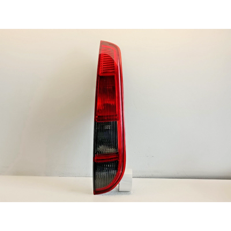 FARO FANALE STOP POSTERIORE DESTRO FORD FOCUS 2 SW 2004 2008  A7472