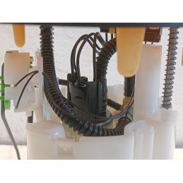 Pompa carburante galleggiante Peugeot 3008 2 serie 1.5D 9809358780  A10179