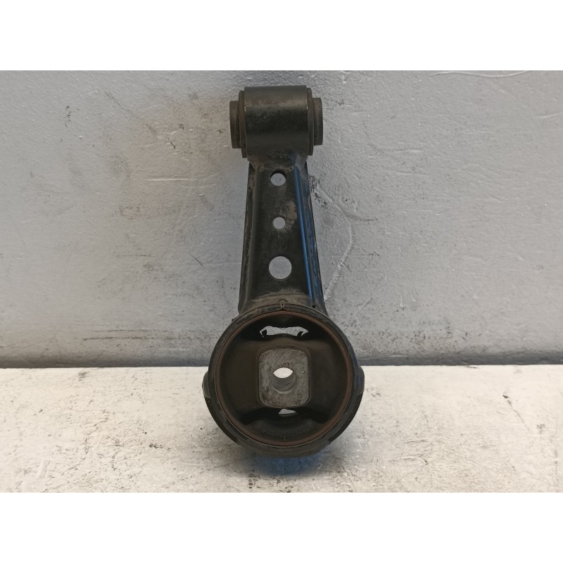 Supporto posteriore motore bielletta Suzuki Ignis 2016 1.2B K12C A10181 Supporto posteriore motore bielletta Suzuki Ignis 2016 1.2B K12C A10181
