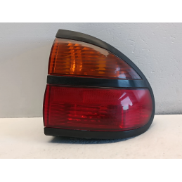 FANALE STOP POSTERIORE DESTRO RENAULT LAGUNA 1 SERIE BERLINA 98 01  A7417