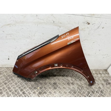 Parafango Anteriore Sinistro Peugeot 3008 2016 2023 Marrone ELGD  B3289