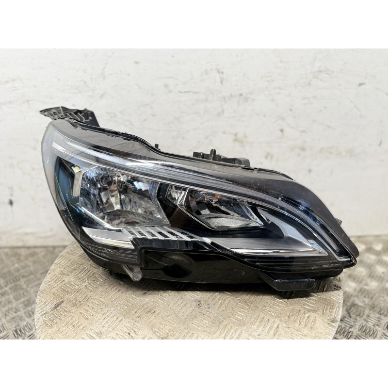 Faro Anteriore Destro Peugeot 3008 2016 2023 Originale Valeo 9810478080 B3291 Faro Anteriore Destro Peugeot 3008 2016 2023 Originale Valeo 9810478080 B3291