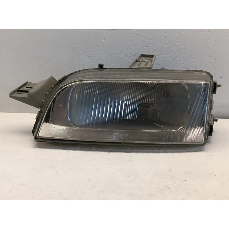 FARO FANALE ANTERIORE SINISTRO FIAT PUNTO 176 1 SERIE 1993 1999 A7515 FARO FANALE ANTERIORE SINISTRO FIAT PUNTO 176 1 SERIE 1993 1999 A7515