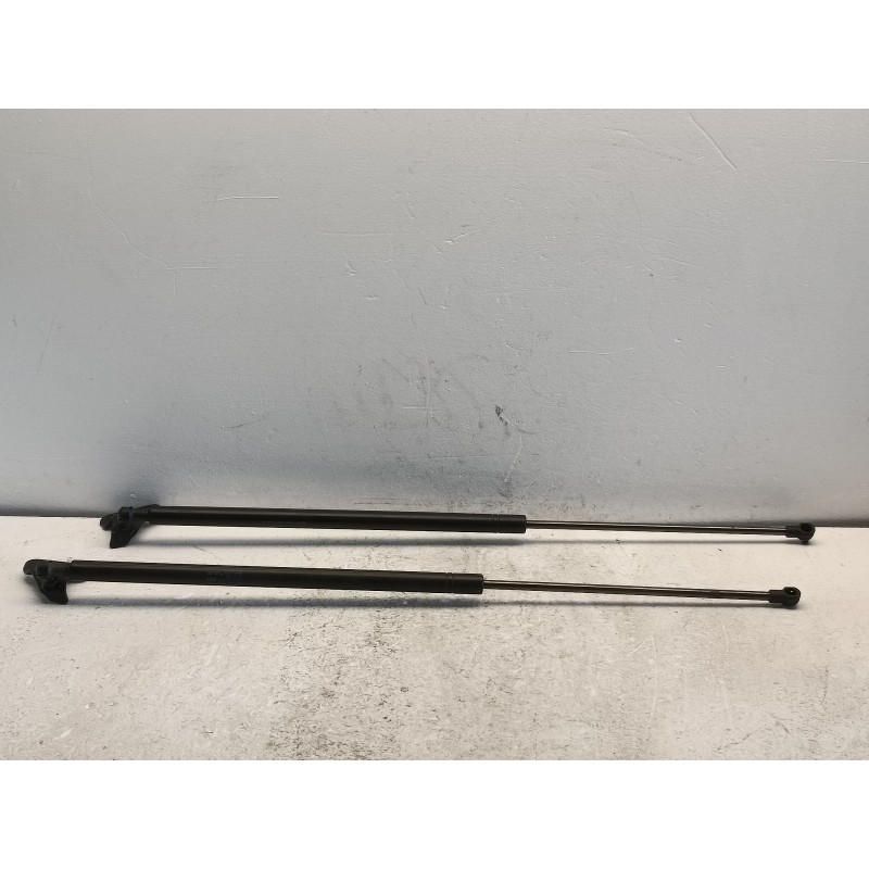 Pistoncini molle cofano posteriore Suzuki Wagon R+ 81850-84e00  A10225