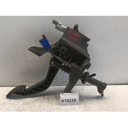 Pedale frizione Smart Forfour Fortwo 453 A4532900500  A10229