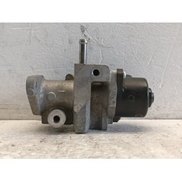 Valvola EGR 2562021021 Toyota Yaris 3 serie 1.5 Hybrid 2011 2021  A10235