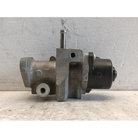 Valvola EGR 2562021021 Toyota Yaris 3 serie 1.5 Hybrid 2011 2021  A10235