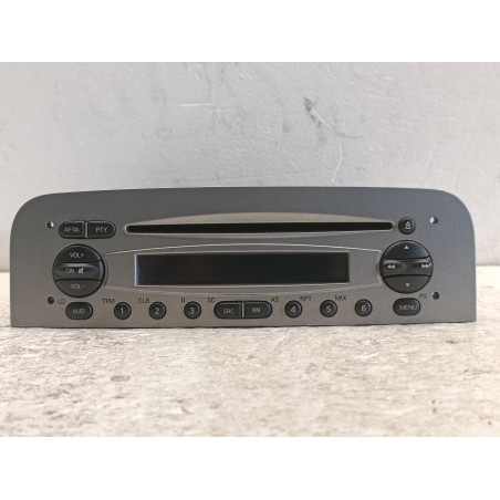 Autoradio stereo CD Alfa Romeo 147 156053469 7643301316 NO CODICE  A10242