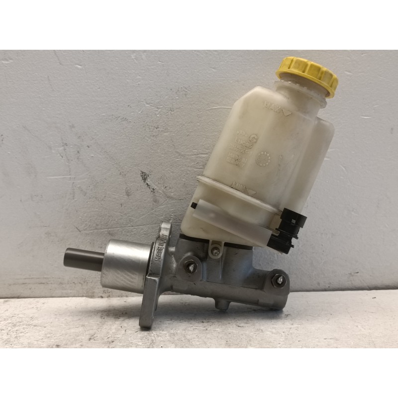 Pompa comando freni vaschetta Alfa Romeo 147 1.6B 2000 2010  A10247