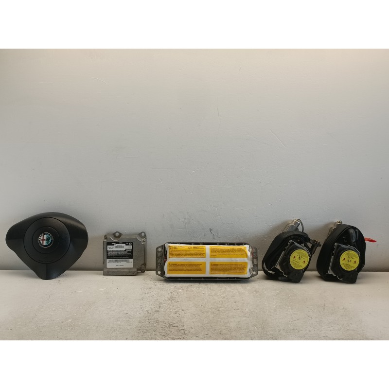 Kit airbag Alfa Romeo 147 cintura centralina 735289920 46842421 A10248 Kit airbag Alfa Romeo 147 cintura centralina 735289920 46842421 A10248