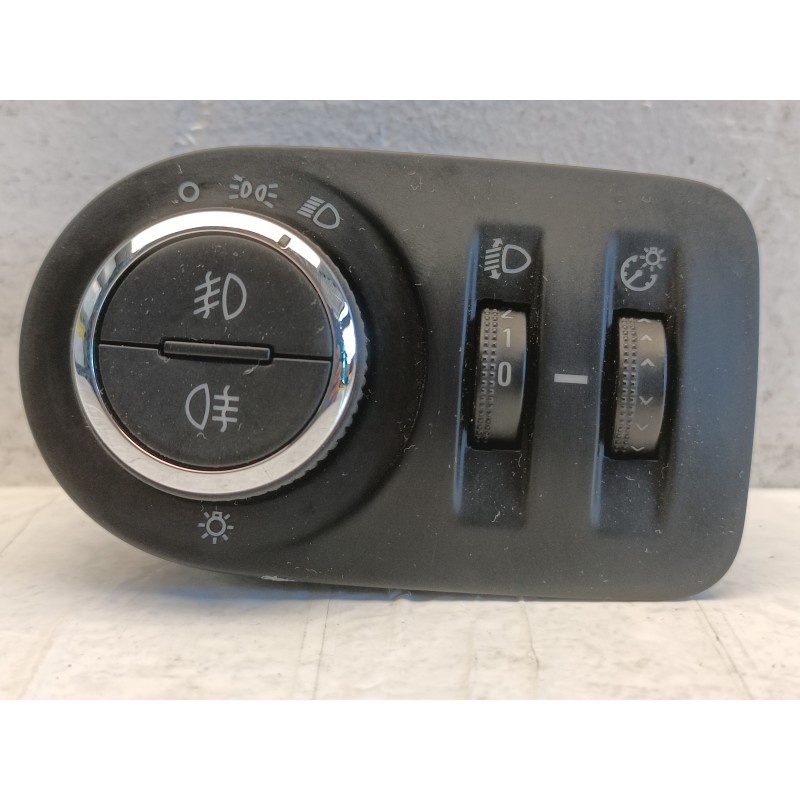 Interruttore pulsantiera comando fari luci Opel Corsa D 13310331  A10324