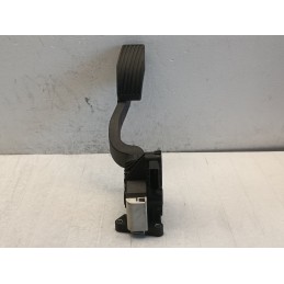 Pedale acceleratore Opel Corsa D 1.2B 13305804 2006 2014  A10325