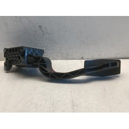 Pedale acceleratore Opel Corsa D 1.2B 13305804 2006 2014  A10325