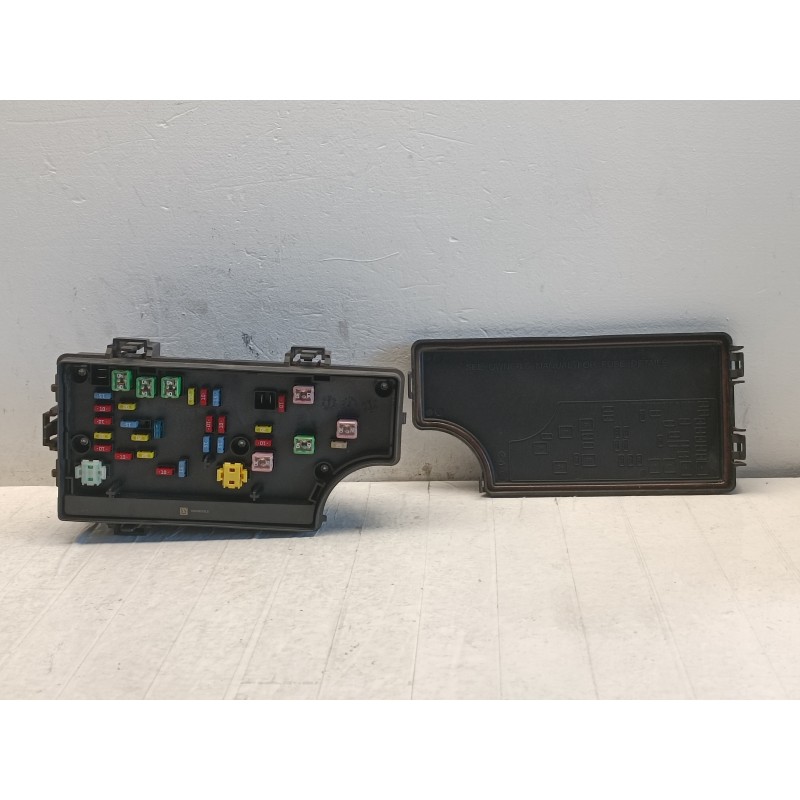 Centralina porta fusibili fuse box Dodge Caliber 2.0D P68028007AC A10367 Centralina porta fusibili fuse box Dodge Caliber 2.0D P68028007AC A10367