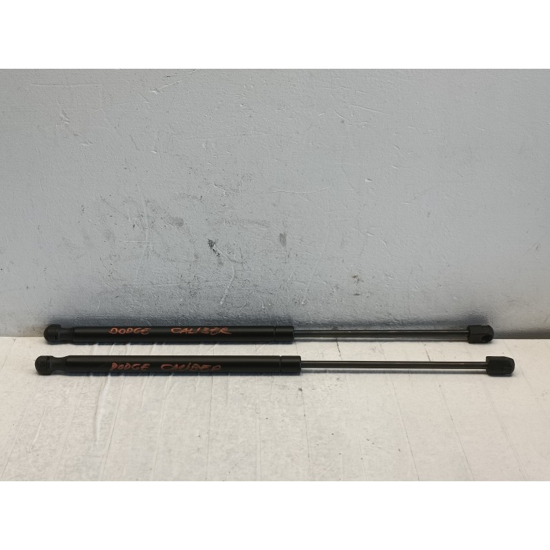 Pistoncini ammortizzatore cofano posteriore Dodge Caliber 2006 2012 A10379 Pistoncini ammortizzatore cofano posteriore Dodge Caliber 2006 2012 A10379