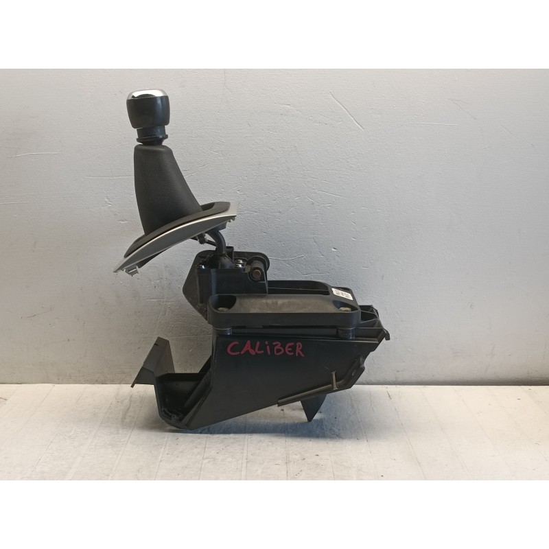 Leva del cambio manuale cuffia pomello Dodge Caliber 2.0D 05062112AD A10384 Leva del cambio manuale cuffia pomello Dodge Caliber 2.0D 05062112AD A10384