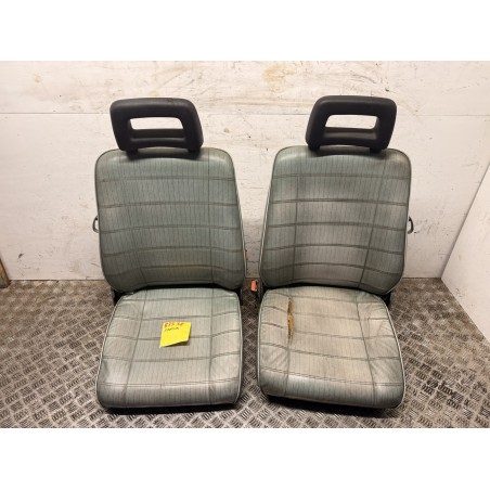 Coppia Sedili Anteriori Fiat Panda 141 1986 2003 In Pelle prima serie usati  B3538