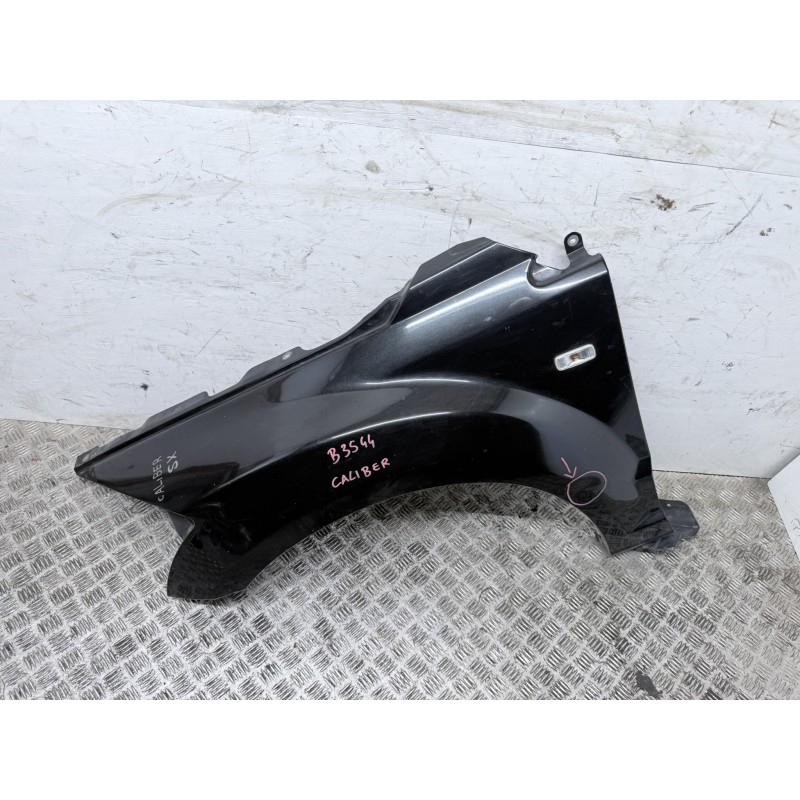 Parafango Anteriore Sinistro Dodge Caliber 2006 2012 Colore Nero Usa  B3544