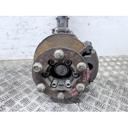 Mozzo Fusello Montante Anteriore Sinistro Piaggio Porter NP6 1.5 Benzina  B3548