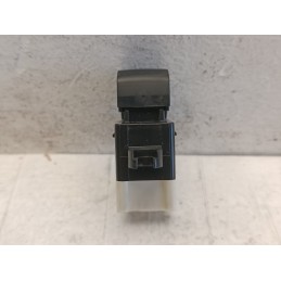 Pulsante alzavetro anteriore destro Nissan Micra K13 2010 2016  A10427