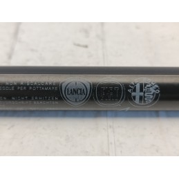 PISTONCINI AMMORTIZZATORI COFANO POSTERIORE LANCIA YPSILON 846 5P 00518336250  A10452