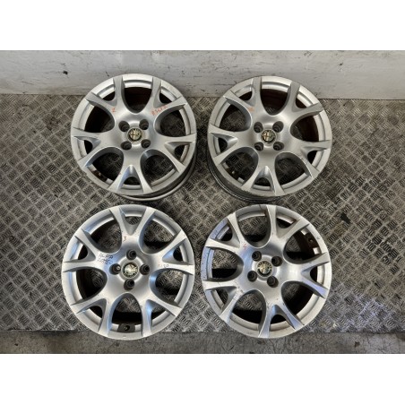 Cerchi In Lega 16 Pollici Alfa Romeo Mito Originali 7Jx16H2 ET39 Usati  B3437