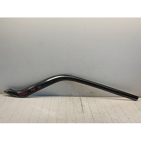 Modanatura esterna superiore posteriore destra parafango Jeep Compass 2  A10074
