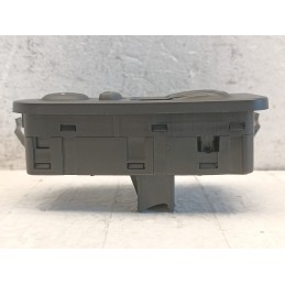 Pulsantiera alzavetro anteriore sinistra Lancia Ypsilon 843 735360605  A10536