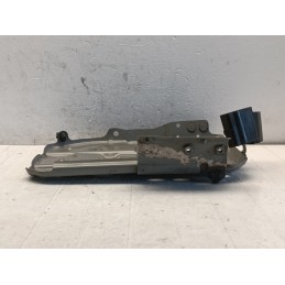 Alloggio staffa vano batteria Nissan Micra K13 2010 2016  A10550