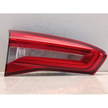 Stop sinistro interno sul portellone Ford Focus MK4 IV SW Turnier 2018 2021  A10592