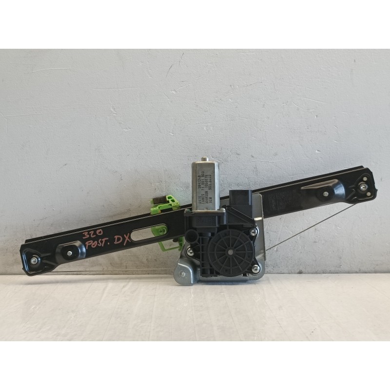 Motorino alzavetro posteriore destro Bmw serie 3 E90 E91 7100160  A10701