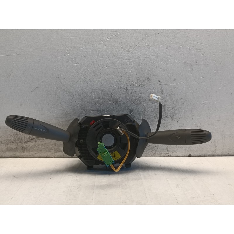 Devioluci sgancio leva fari tergi spiralato Fiat Panda 2 169 735444636 A10724 Devioluci sgancio leva fari tergi spiralato Fiat Panda 2 169 735444636 A10724
