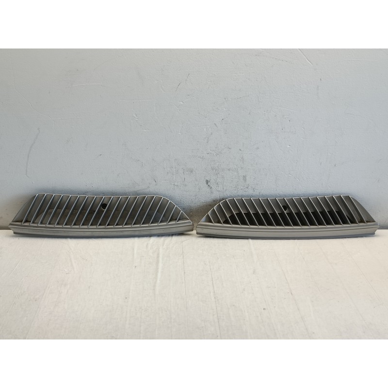 Griglia sottoparabrezza Smart fortwo 450 1998 2007 0001694 0001696 A10780 Griglia sottoparabrezza Smart fortwo 450 1998 2007 0001694 0001696 A10780