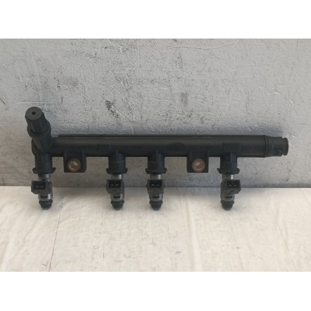 Flauto rampa iniettori Fiat Panda 1 serie 141 1.1 1.2B 3219018301  A10802