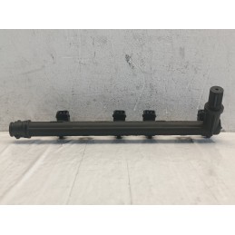 Flauto rampa iniettori Fiat Panda 1 serie 141 1.1 1.2B 3219018301  A10802
