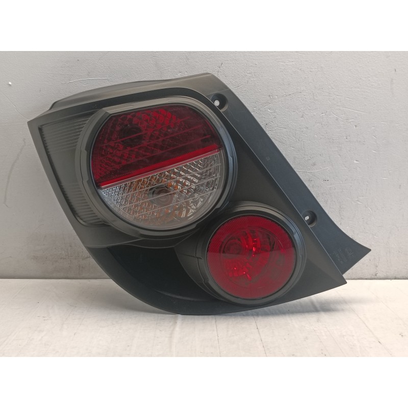 Stop faro fanale posteriore sinistro Chevrolet Aveo 2 T300 2011 2015 A10820 Stop faro fanale posteriore sinistro Chevrolet Aveo 2 T300 2011 2015 A10820