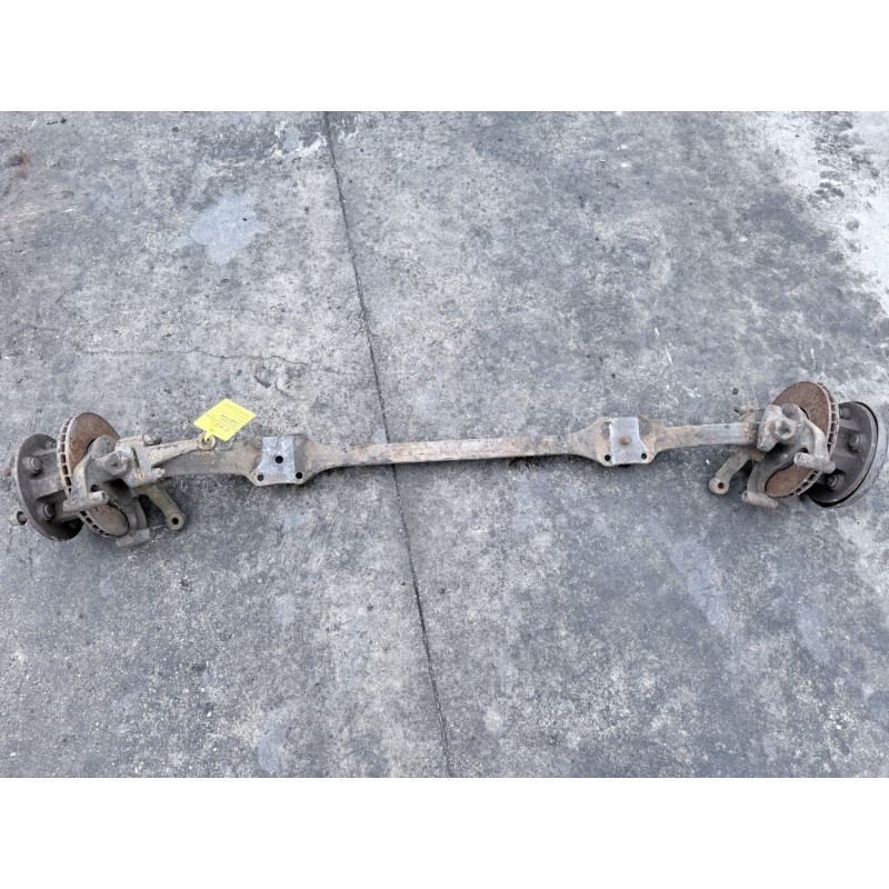 Assale Anteriore Nissan Cabstar Completo Mozzo Fusello E Dischi Freno  C121
