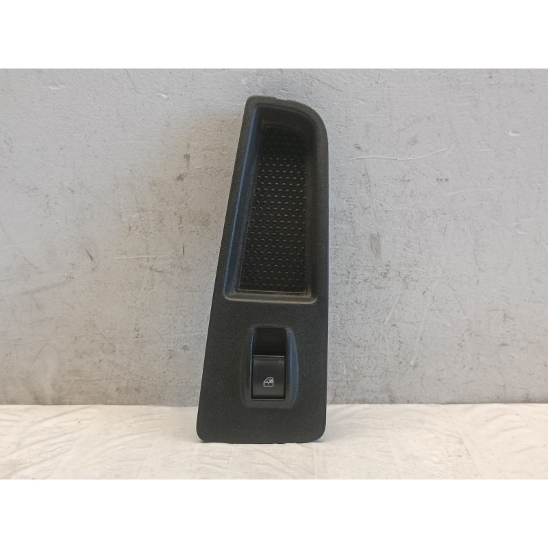 Pulsantiera alzavetro anteriore destra Fiat Bravo 735434459 2007 2013  A10884