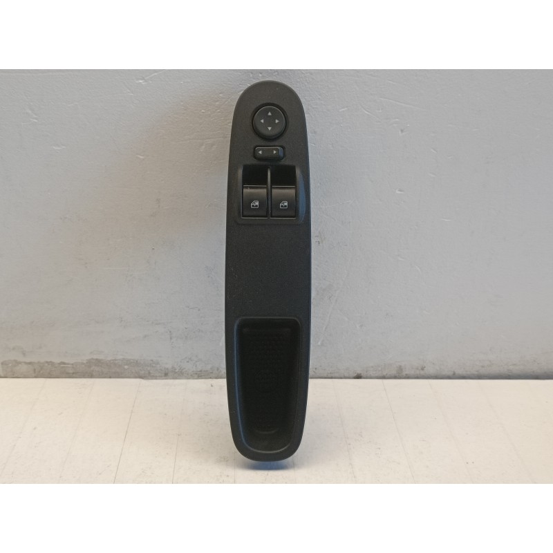 Pulsantiera alzavetro anteriore sinistra Fiat Punto Evo 735500050  A10941