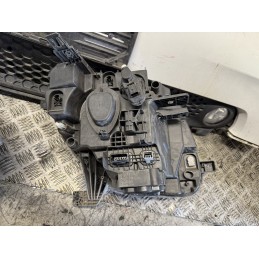 Musata Anteriore Smart Fortwo 453 Bianco Perla Led Completa 2014 2020  B3214