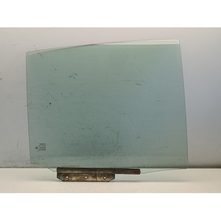 Vetro scendente finestrino posteriore destro Toyota Yaris 2 2005 2012  A11177